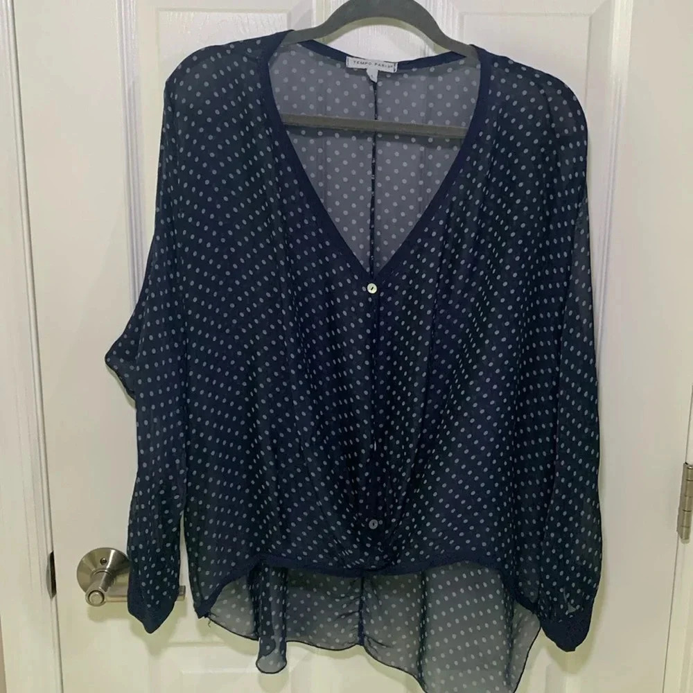 Tempo Paris blouse size small